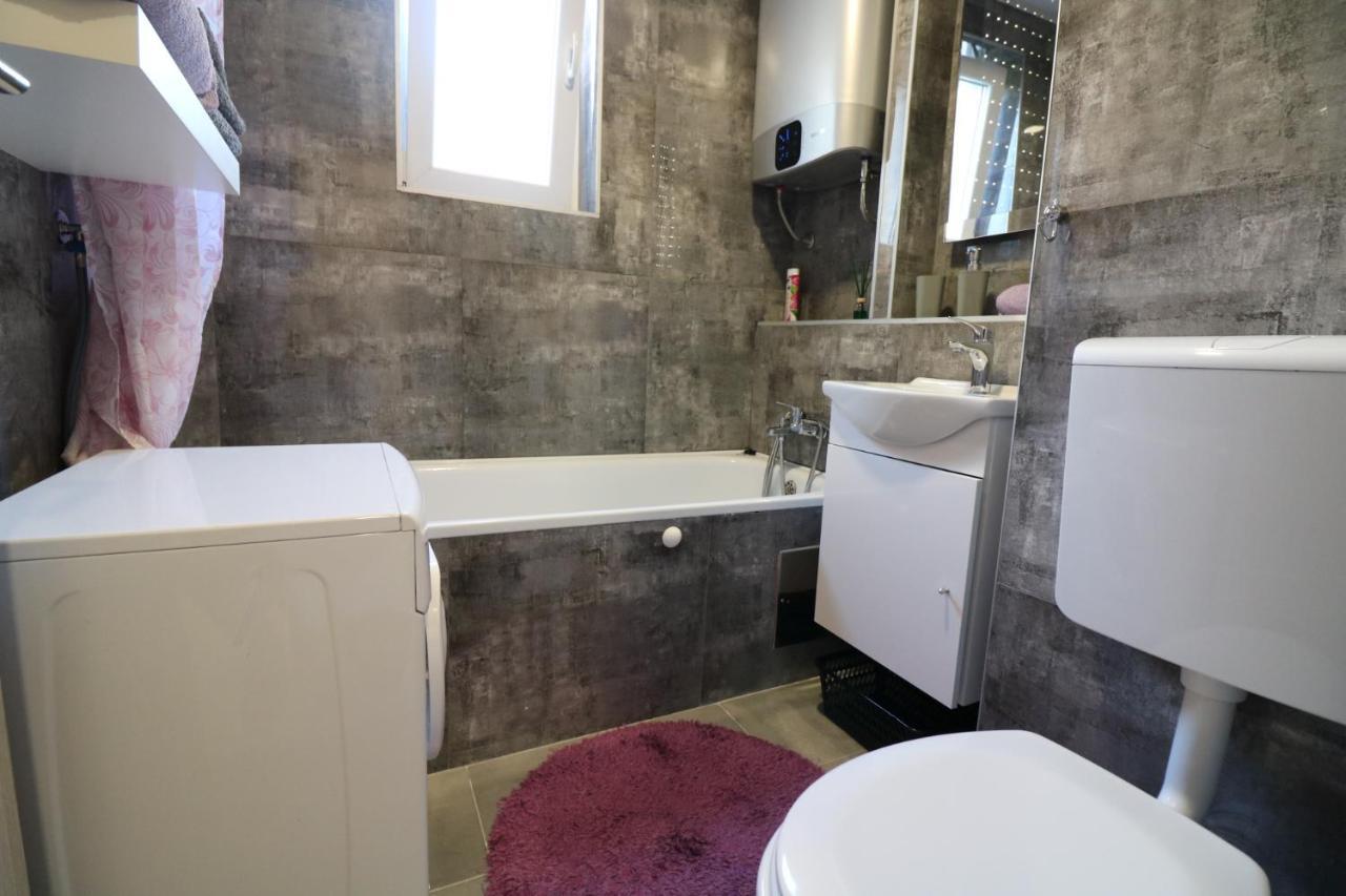 Apartamento Klaudia Pula Exterior foto